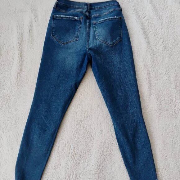 Women's Jeans. Size 8. - Picture 1 of 3